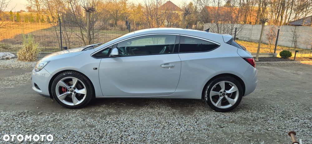 Opel Astra - 8