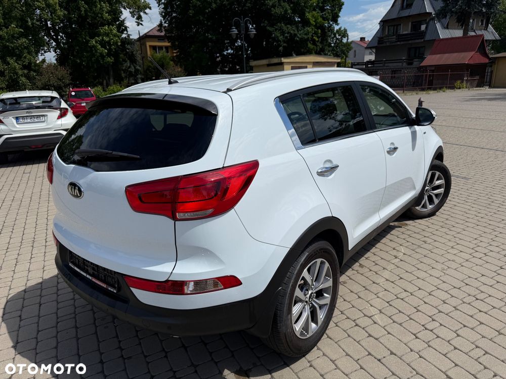 Kia Sportage 2.0 CVVT 4WD Spirit - 16