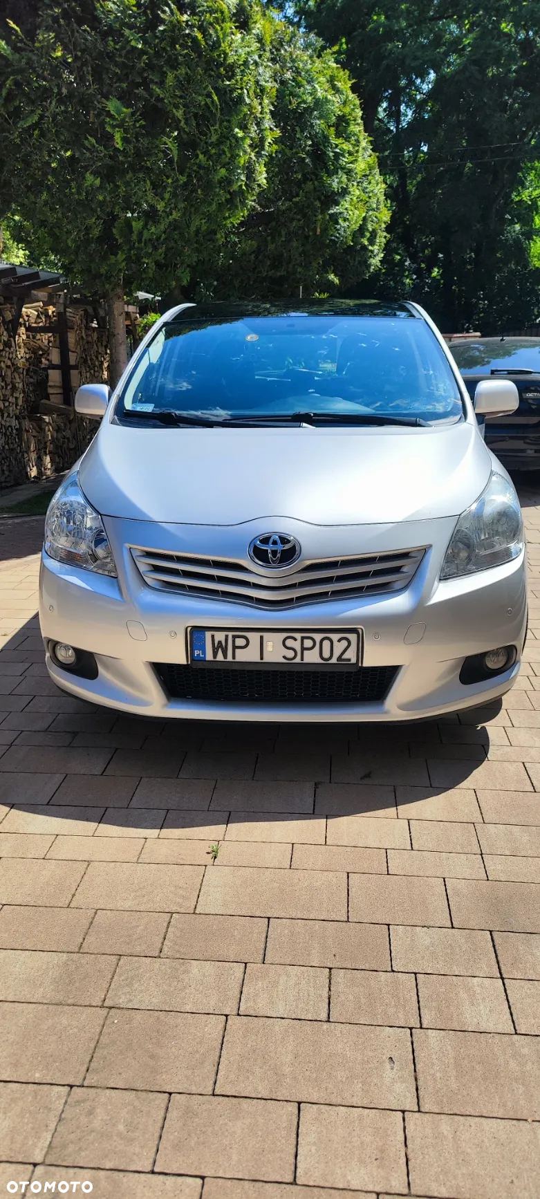 Toyota Verso 2.0 D-4D Sol - 2