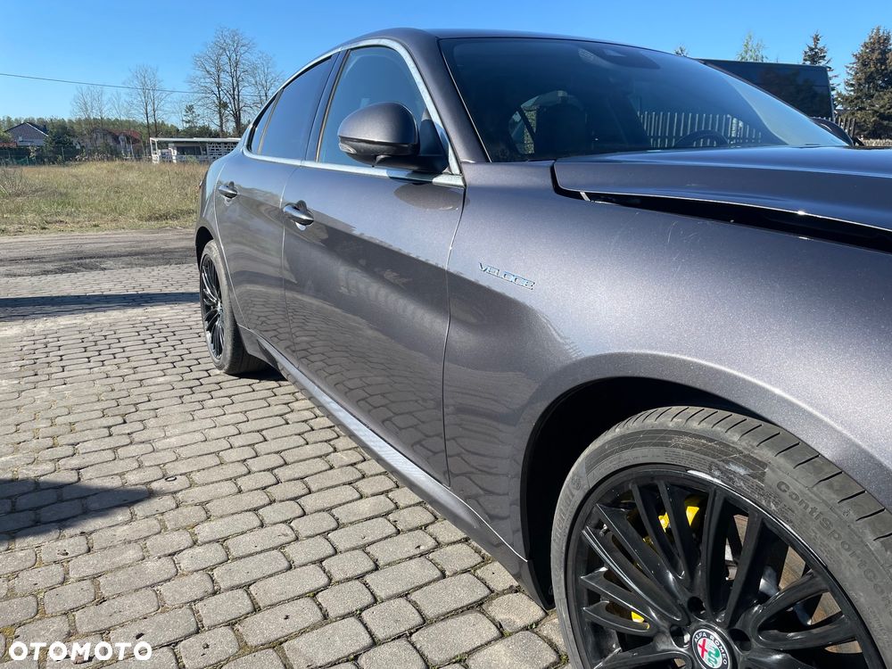 Alfa Romeo Giulia 2.2 AT8-Q4 Veloce - 7