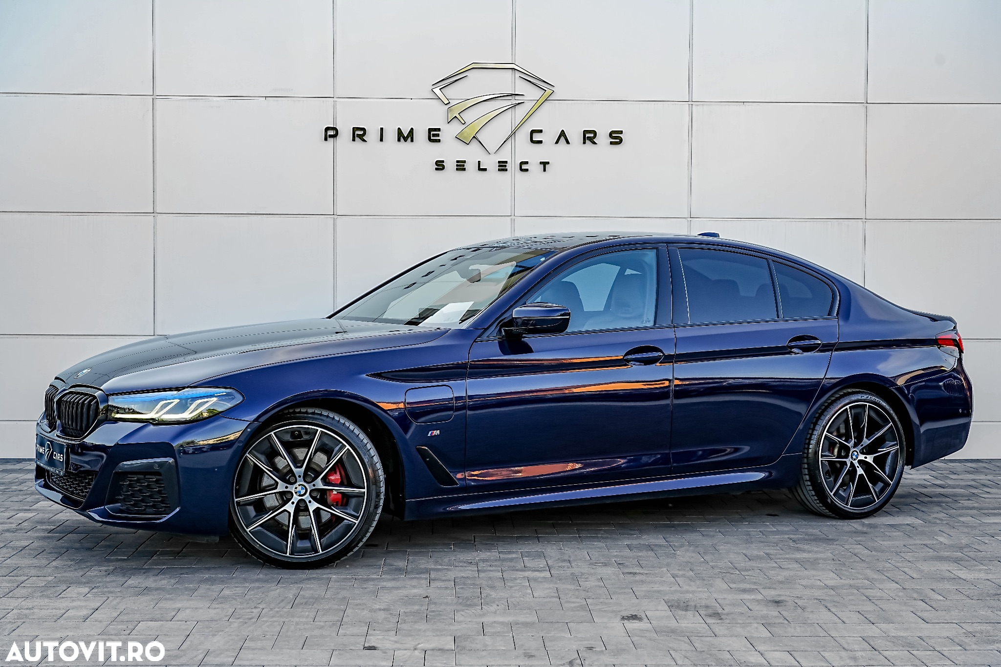 BMW Seria 5 530e xDrive Aut. M Sport Edition - 33