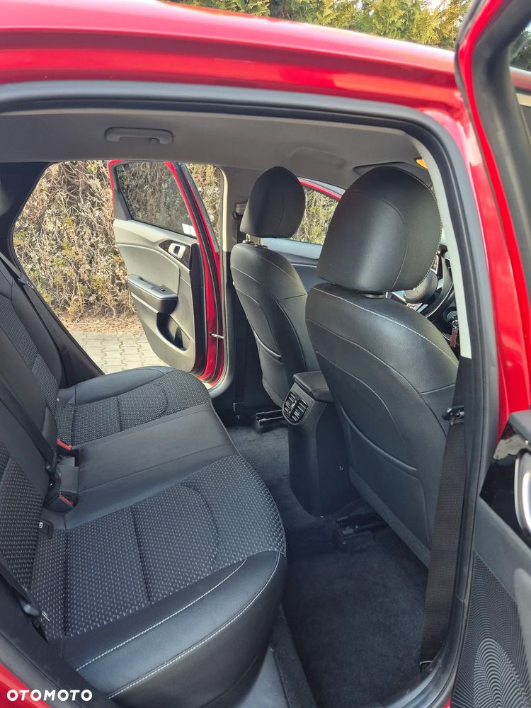 Kia Ceed 1.4 T-GDI L Business Line DCT - 6