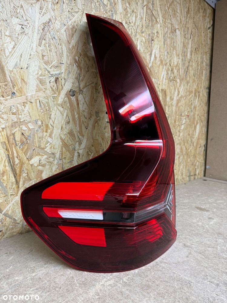 LAMPA TYŁ LEWA LED DACIA JOGGER 265557076R - 19