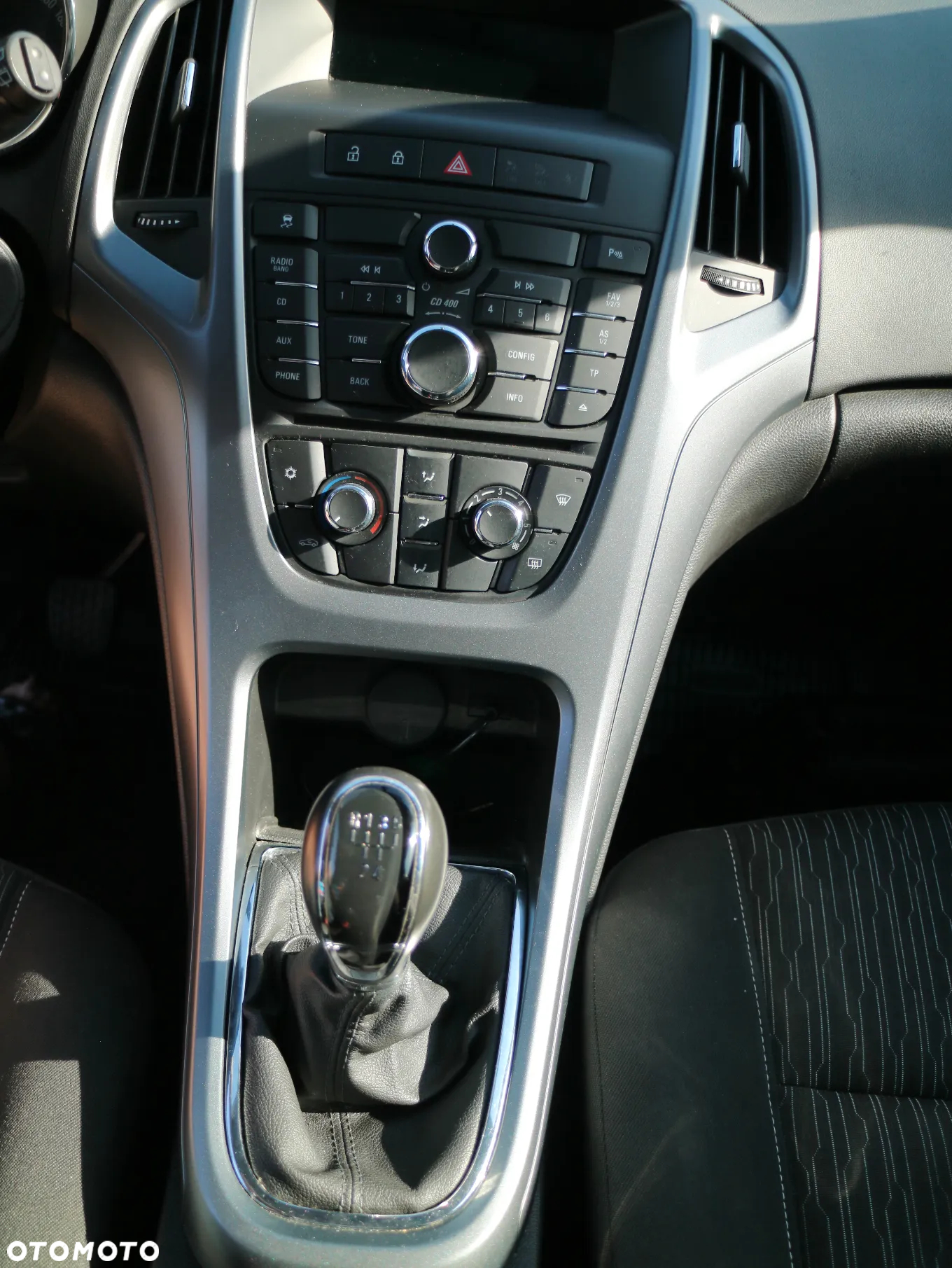 Opel Astra - 16