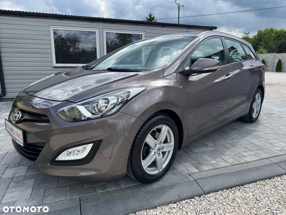 Hyundai i30 1.6 GDI Premium - 16