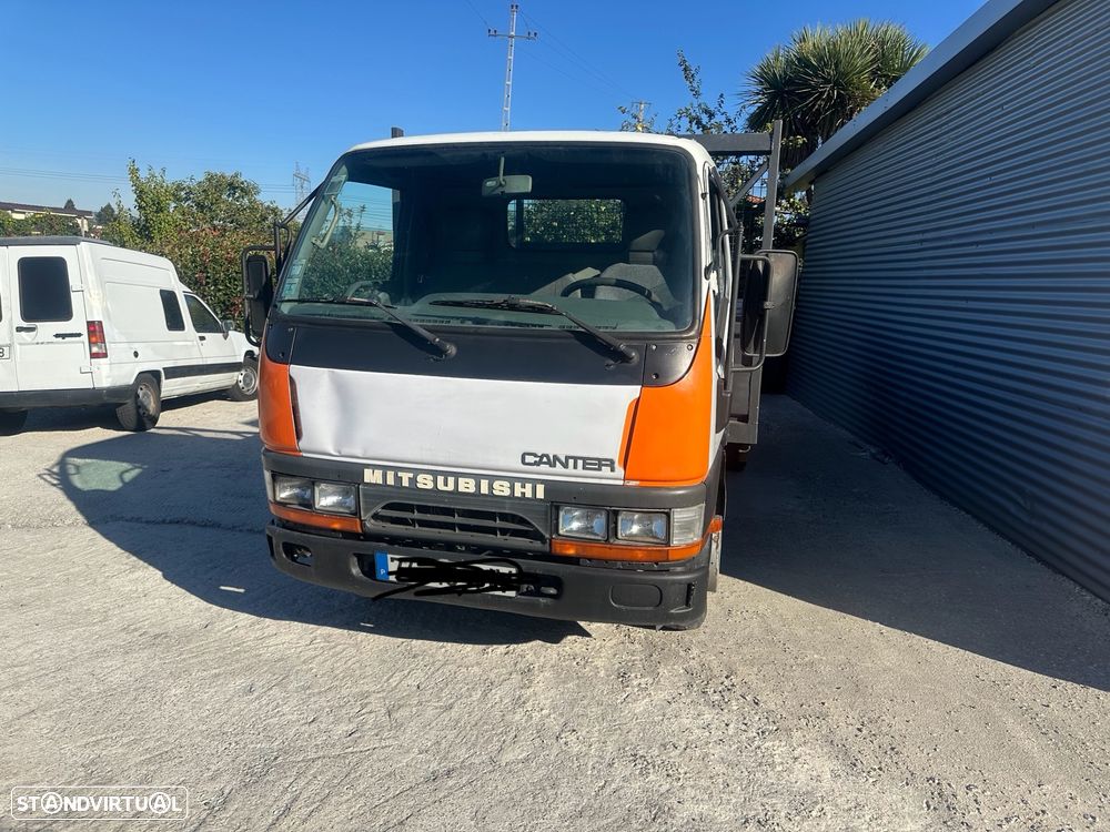 Mitsubishi Canter 2.8 - 4