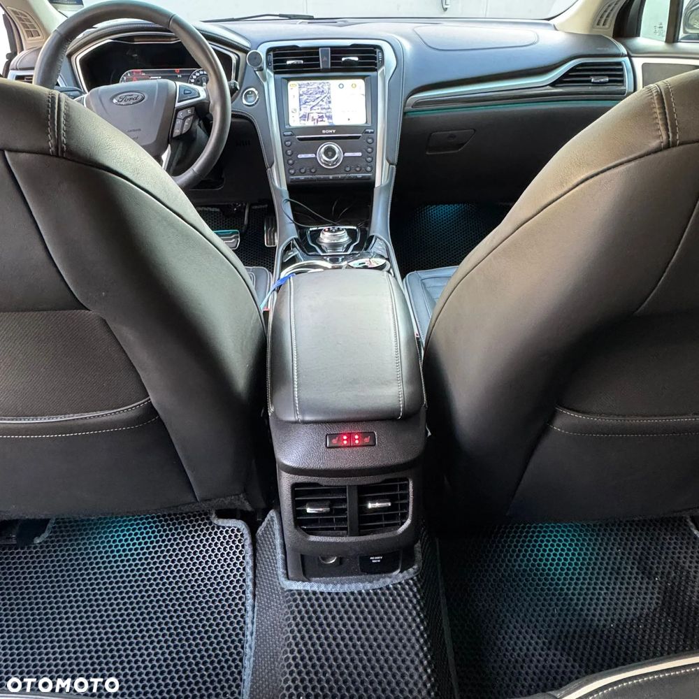 Ford Mondeo 2.0 EcoBlue Vignale Plus - 8