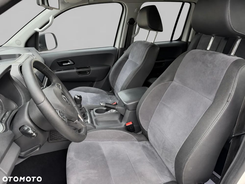 Volkswagen Amarok 2.0 BiTDI BMT Highline - 12