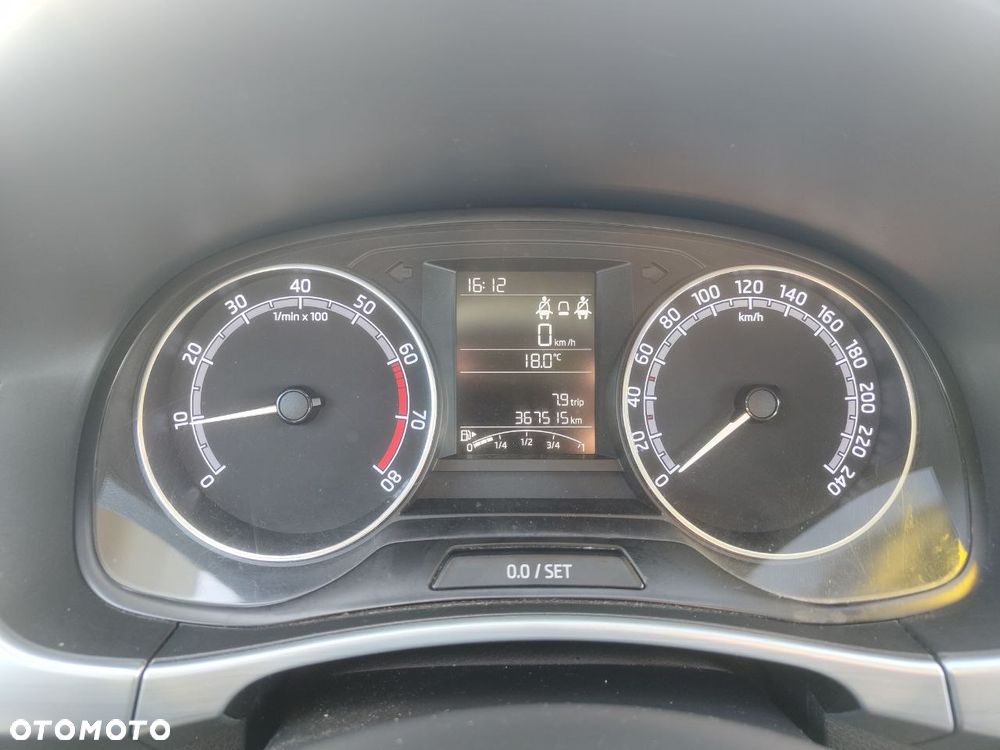 Skoda Fabia 1.0 Edition - 19