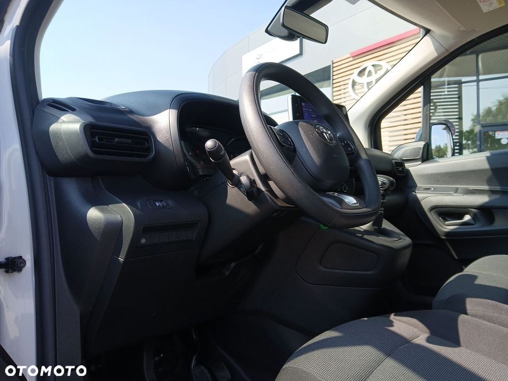 Toyota PROACE CITY - 22