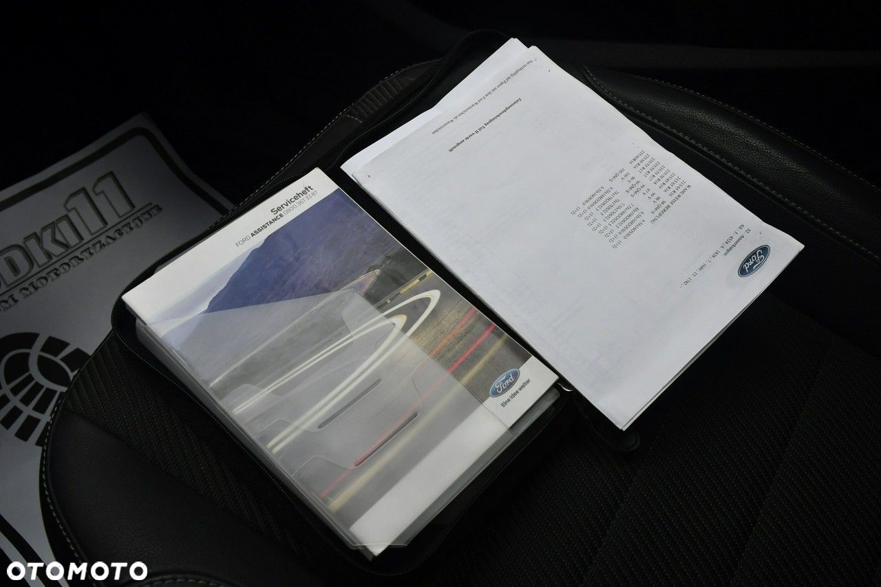Ford Kuga - 38