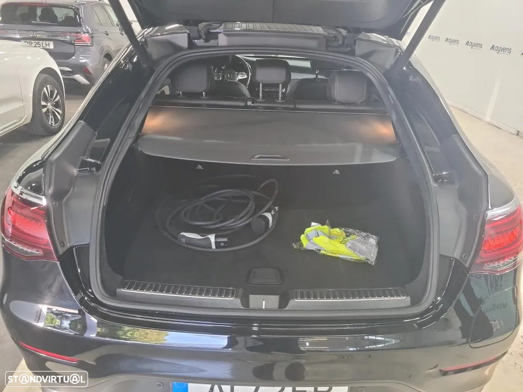 Mercedes-Benz GLC 300 de 4Matic - 11