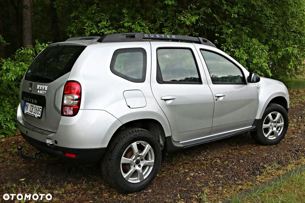 Dacia Duster TCe 125 4x2 Celebration - 21