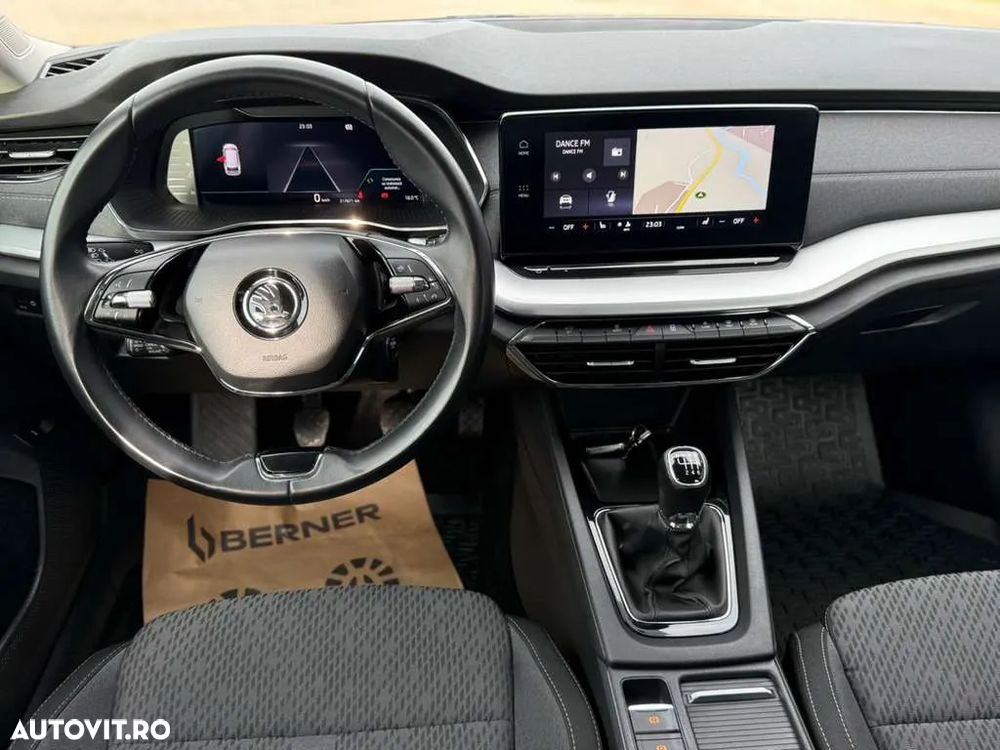 Skoda Octavia Combi 2.0 TDI Base - 9