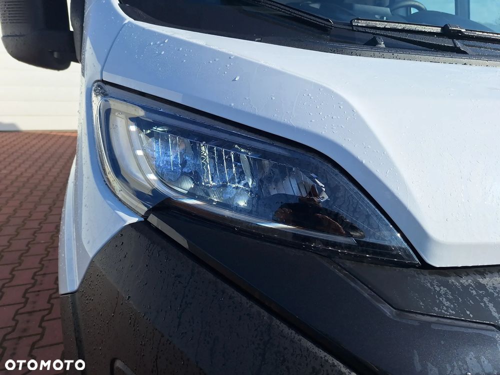 Peugeot Boxer Furgon L3H2 2.2 H3-POWER 140KM MT6 rok 2025 - 5