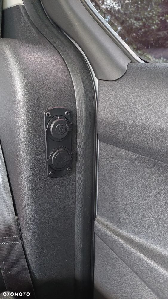 Ford Tourneo Connect Gr 1.6 TDCi Trend - 25