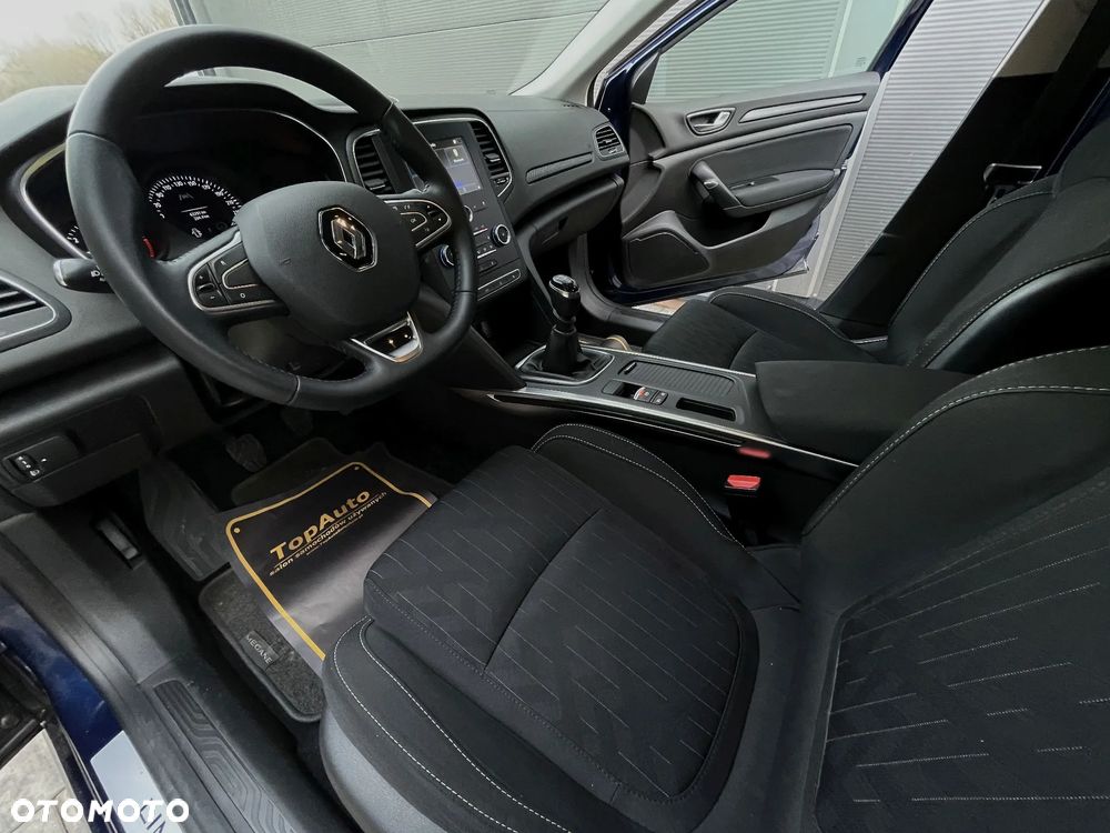 Renault Megane TCe 140 GPF LIMITED - 19