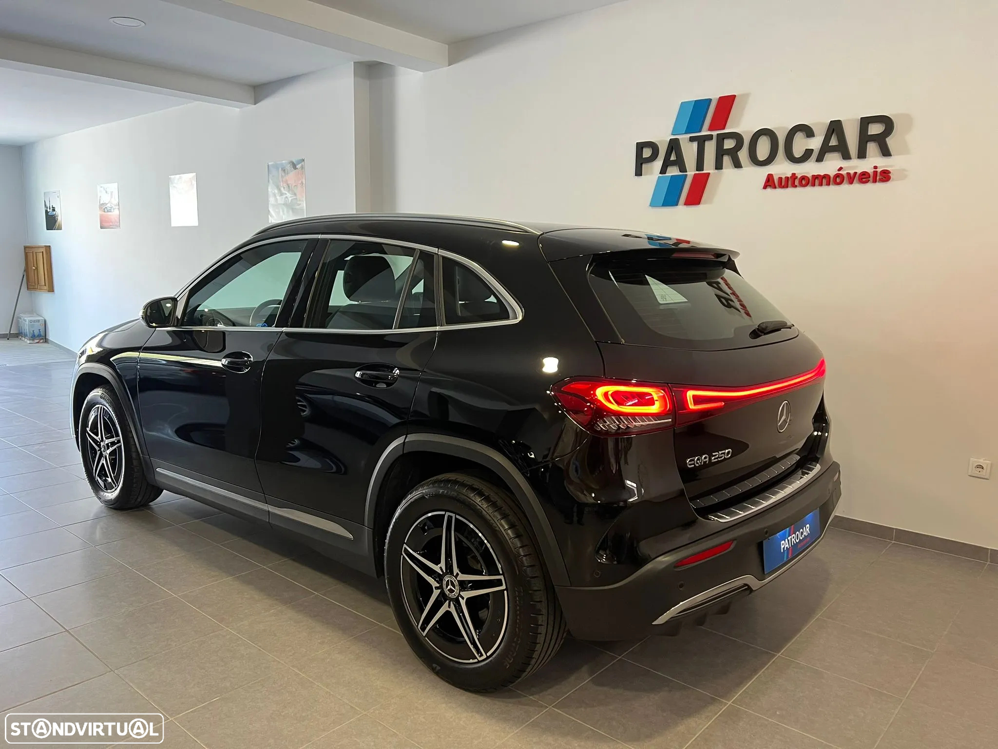 Mercedes-Benz EQA 250 AMG Line - 4
