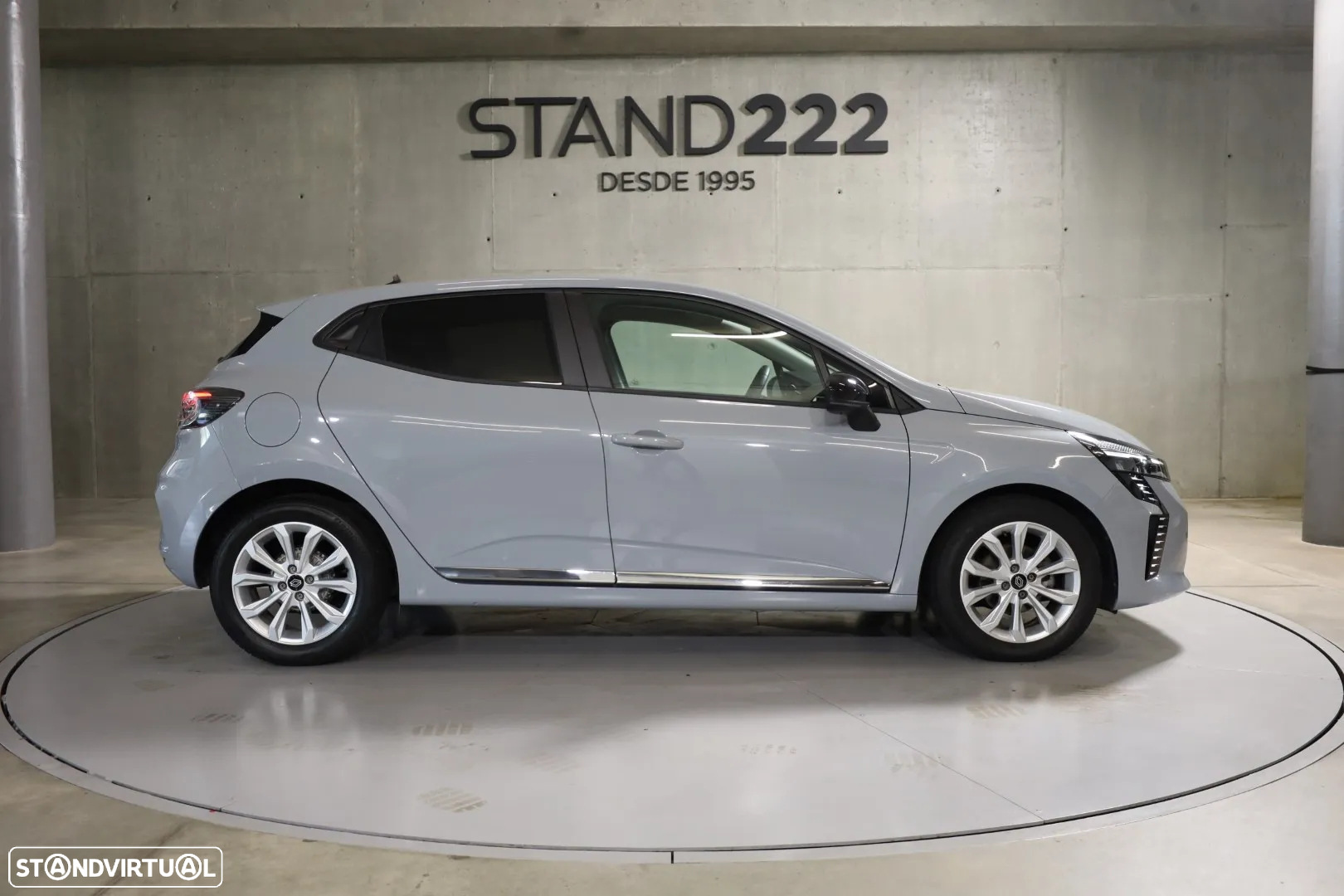 Renault Clio 1.0 TCe Evolution - 4