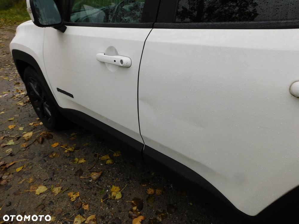 Jeep Renegade 1.0 T-GDI 80th Anniversary - 10