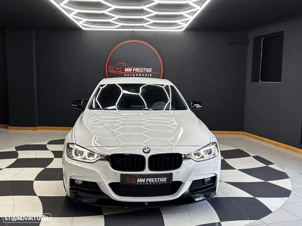 BMW 320 d Pack M - 8