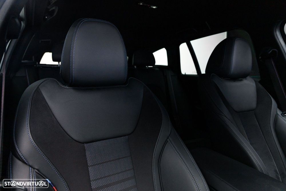 BMW 330 e Pack Desportivo M Auto - 20