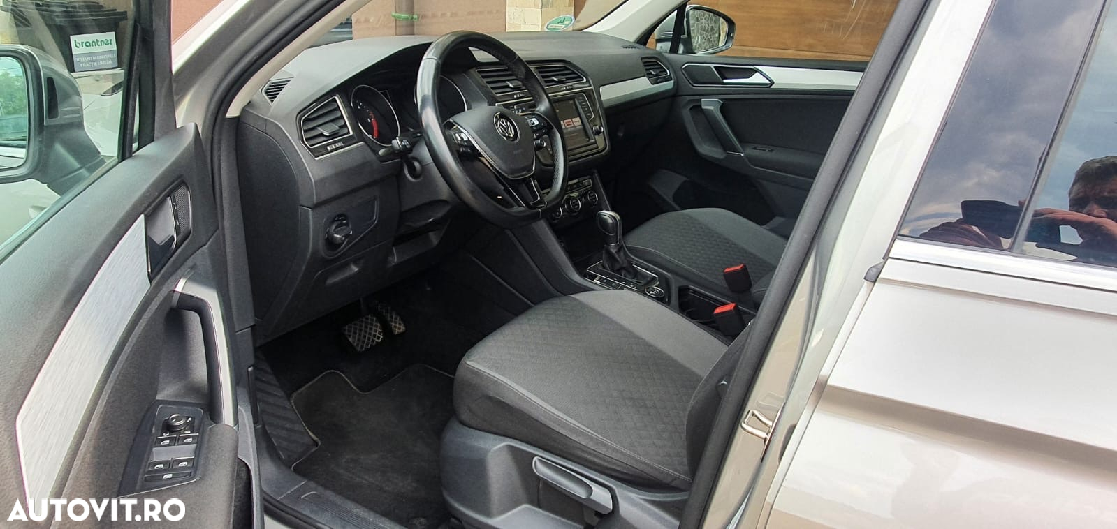 Volkswagen Tiguan - 3