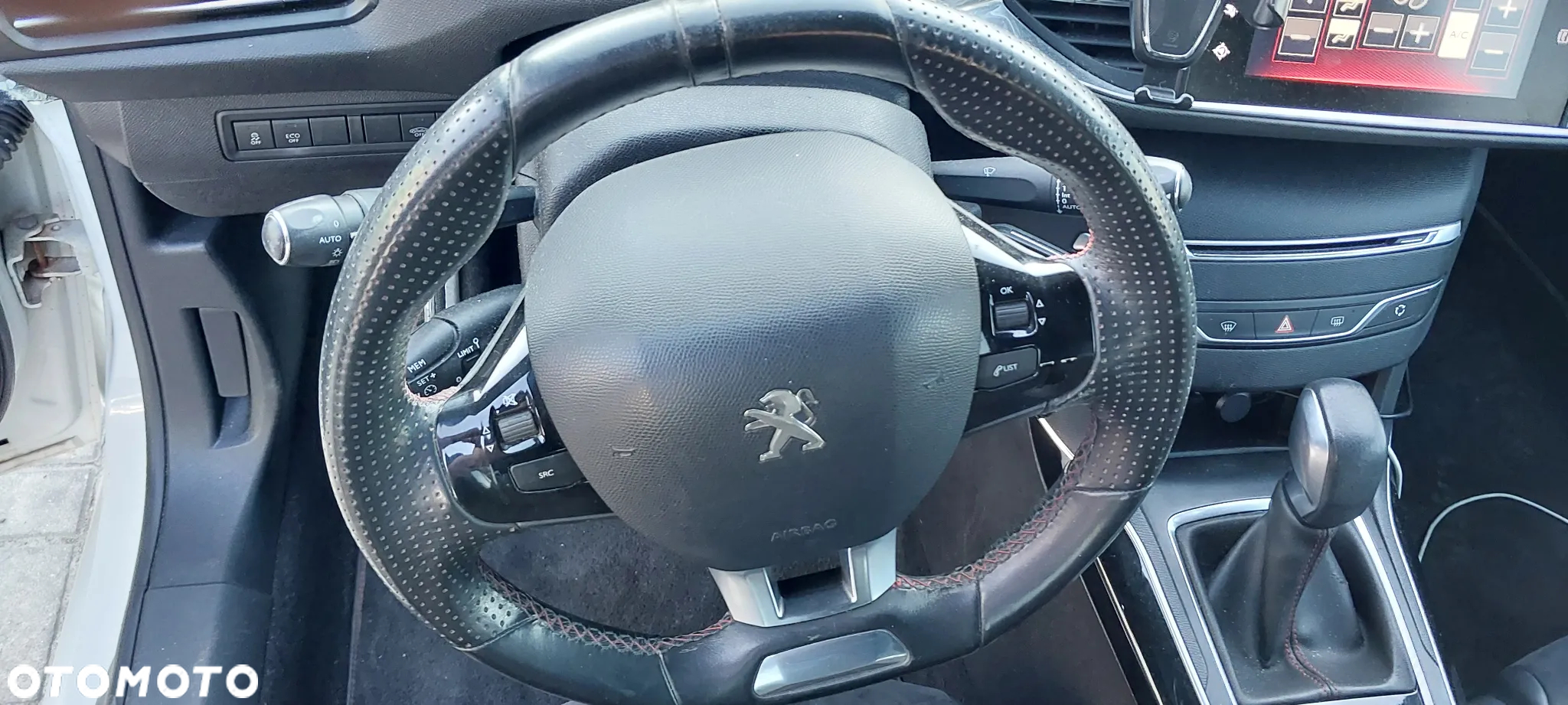 Peugeot 308 - 6