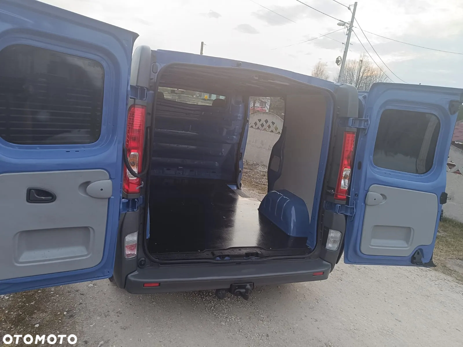 Renault Trafic - 17