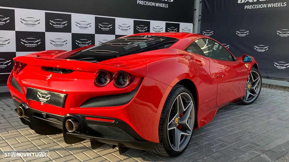 Ferrari F8 Tributo - 9