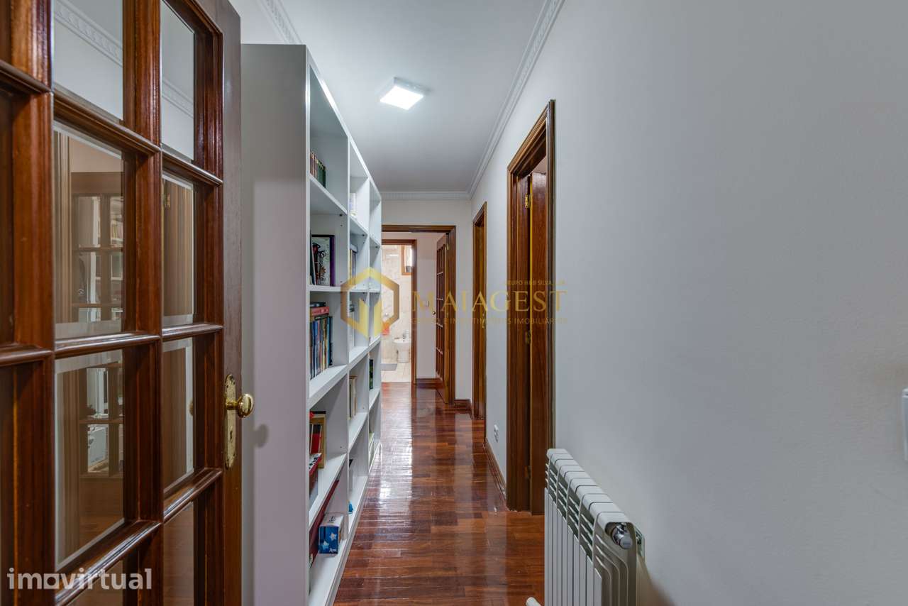 Apartamento T2+1 com Suite e Varanda no Centro de Gaia - Grande imagem: 3/35