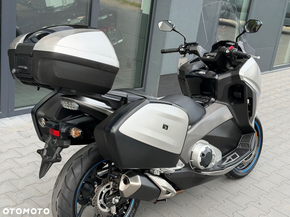 Honda NC - 5