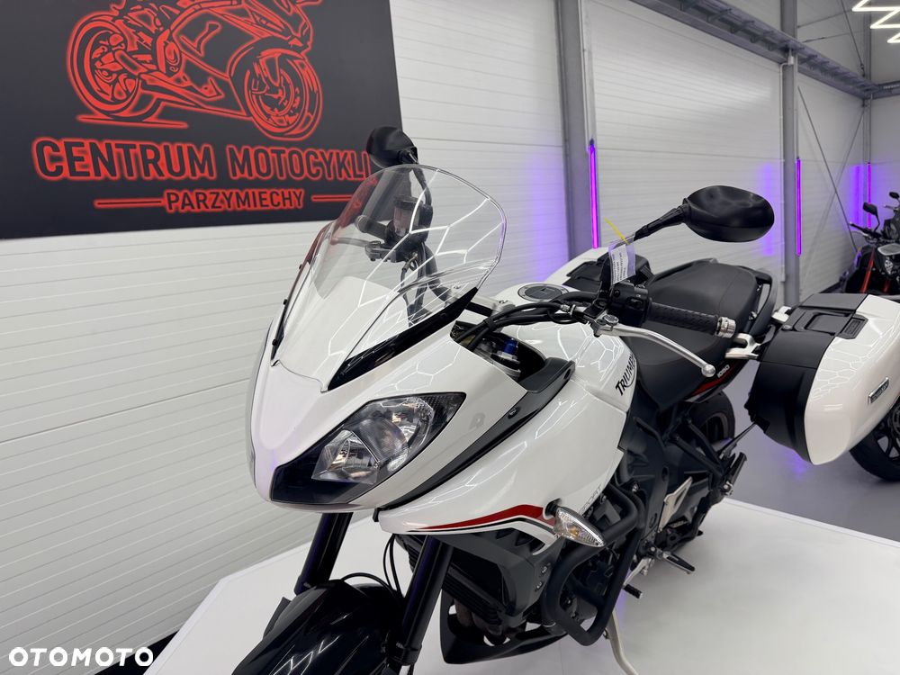Triumph Tiger - 33
