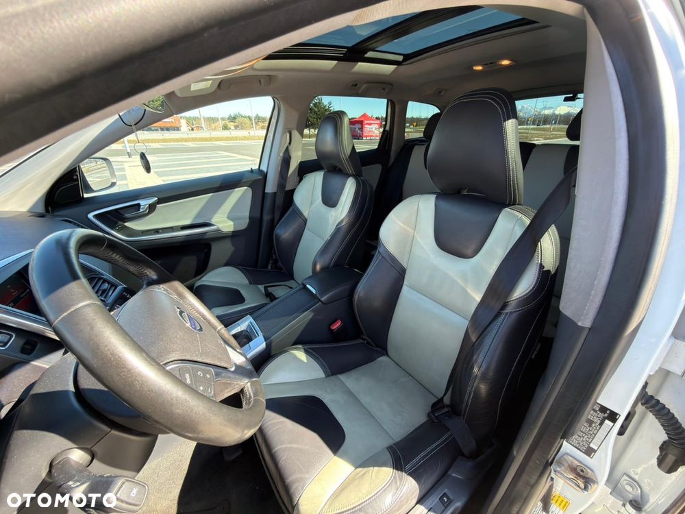 Volvo XC 60 - 5