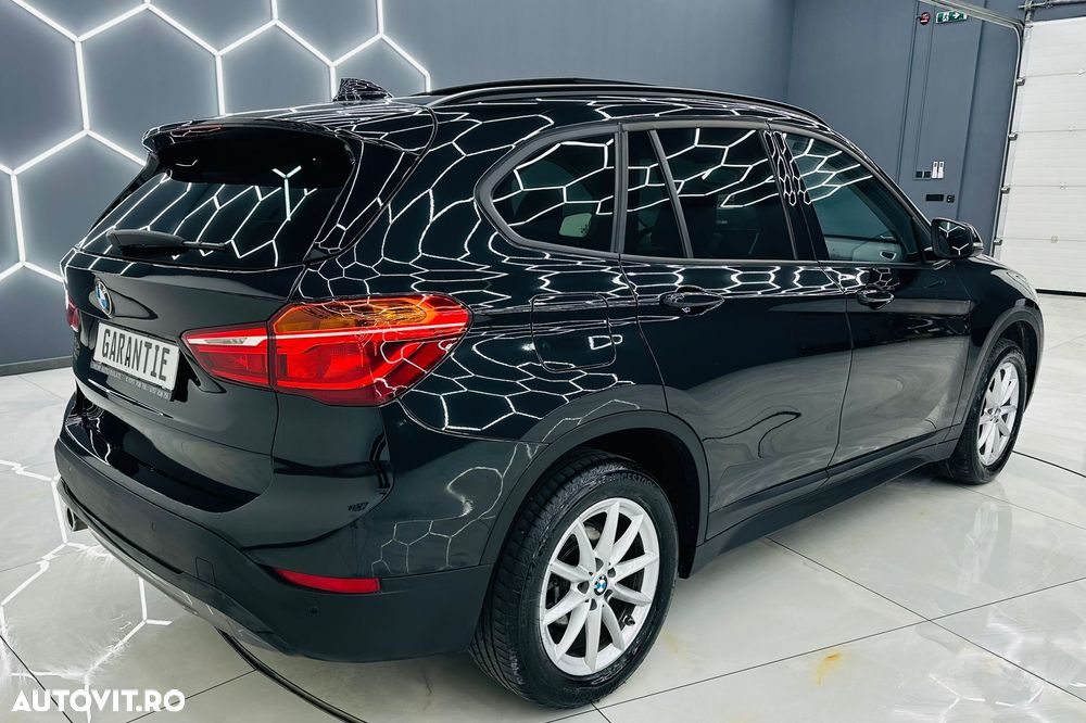 BMW X1 sDrive18i Aut. xLine - 4