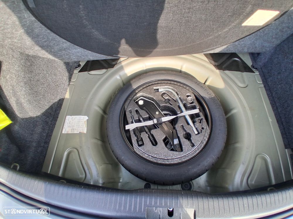 VW Golf 1.4 TSi Confortline - 16