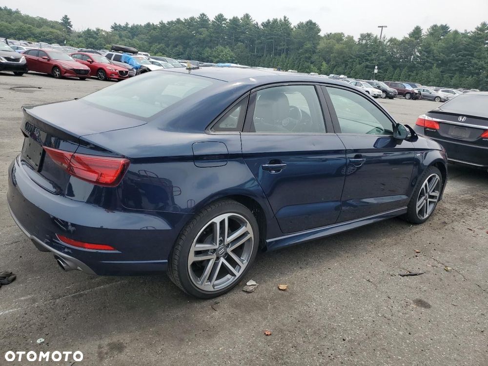 Audi A3 Limousine ver-2-0-tfsi-quattro-s-tronic-sport - 5