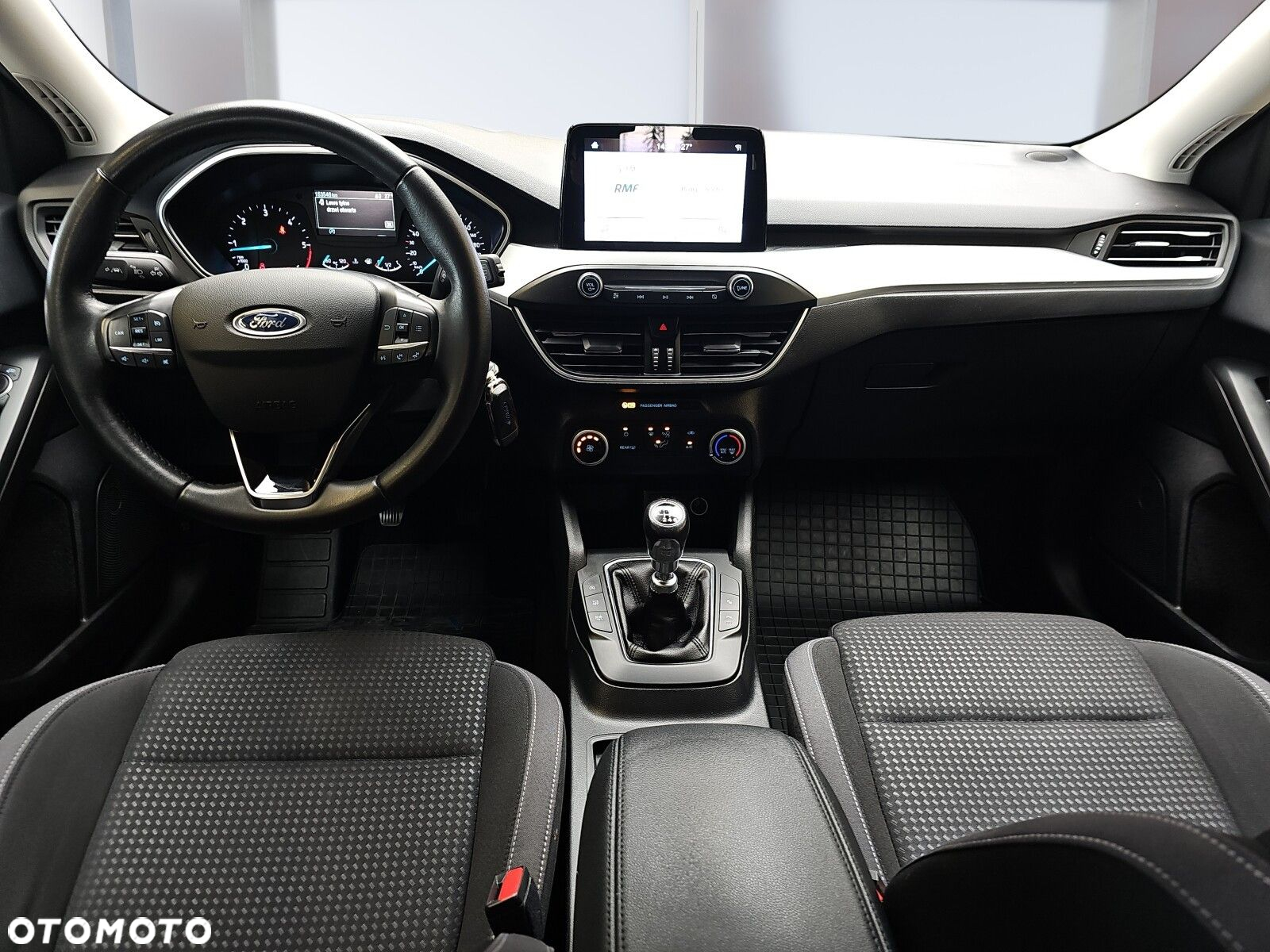 Ford Focus - 10