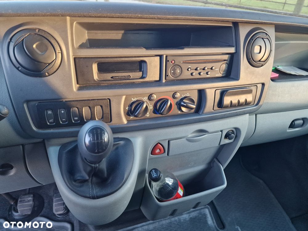 Renault Master - 10