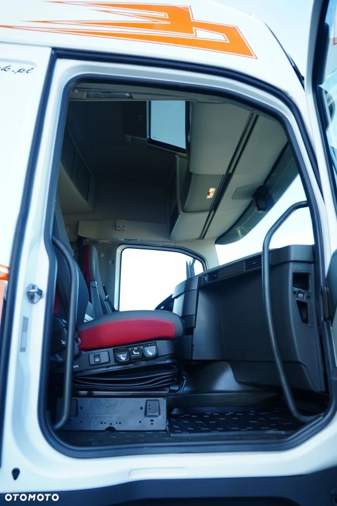 Volvo FH 500 / HYDRAULIKA / KLIMA POSTOJOWA / I-SHIFT / EURO 6 - 36