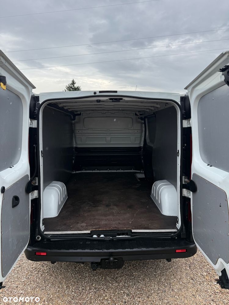 Renault Trafic - 19