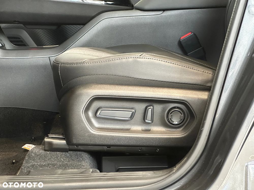 Suzuki e VITARA - 25