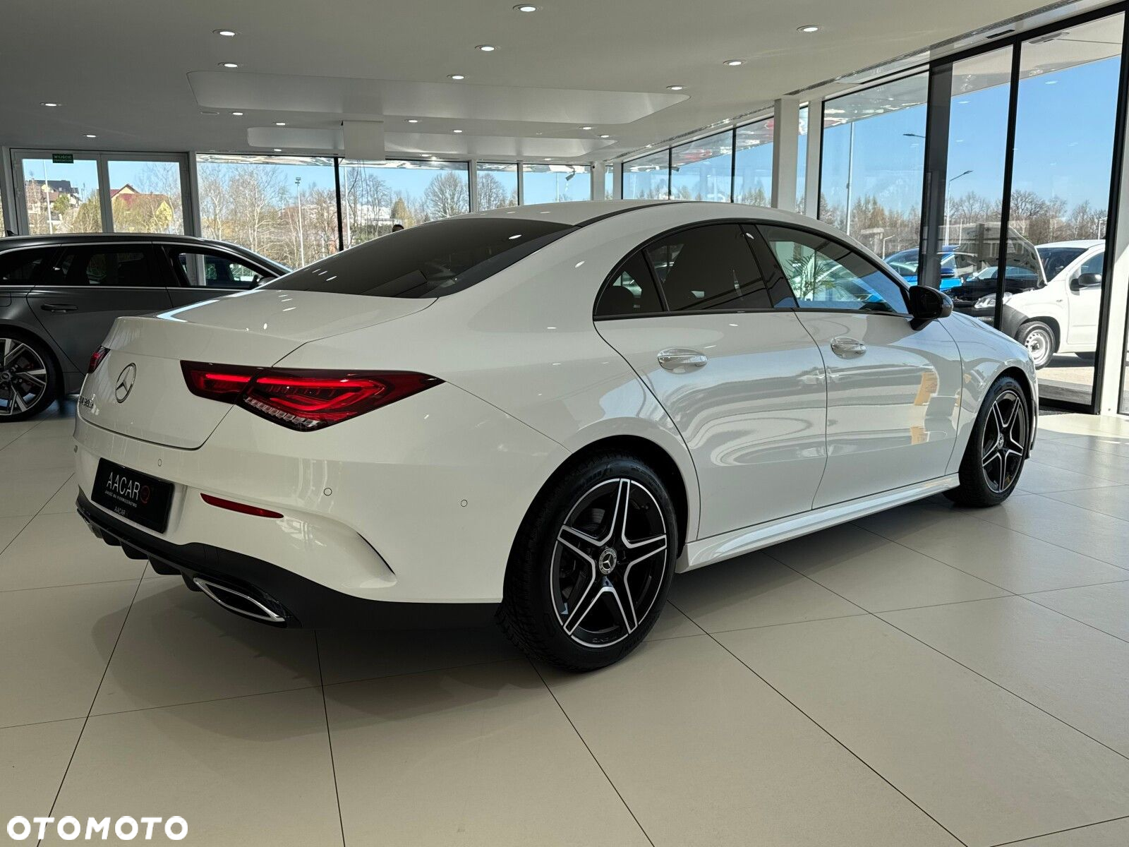 Mercedes-Benz CLA 200 AMG Line 7G-DCT - 4