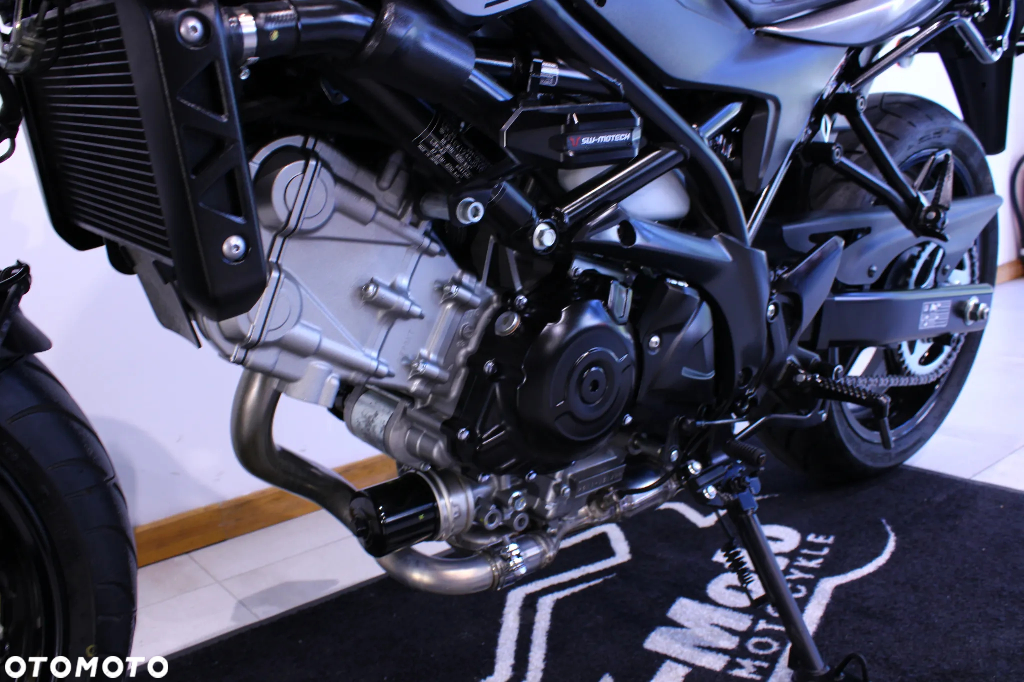 Suzuki SV - 27