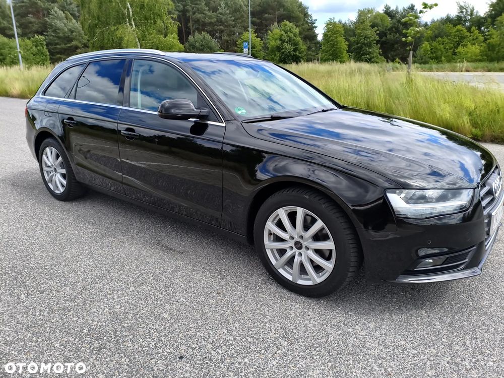 Audi A4 Avant - 16