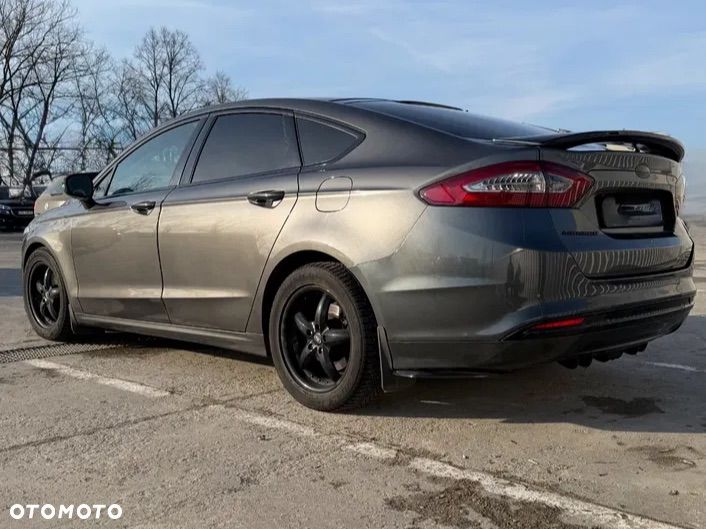 Ford Mondeo 2.0 TDCi ST-Line PowerShift - 4