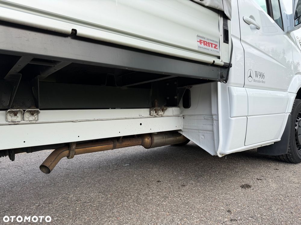 Mercedes-Benz Sprinter - 20