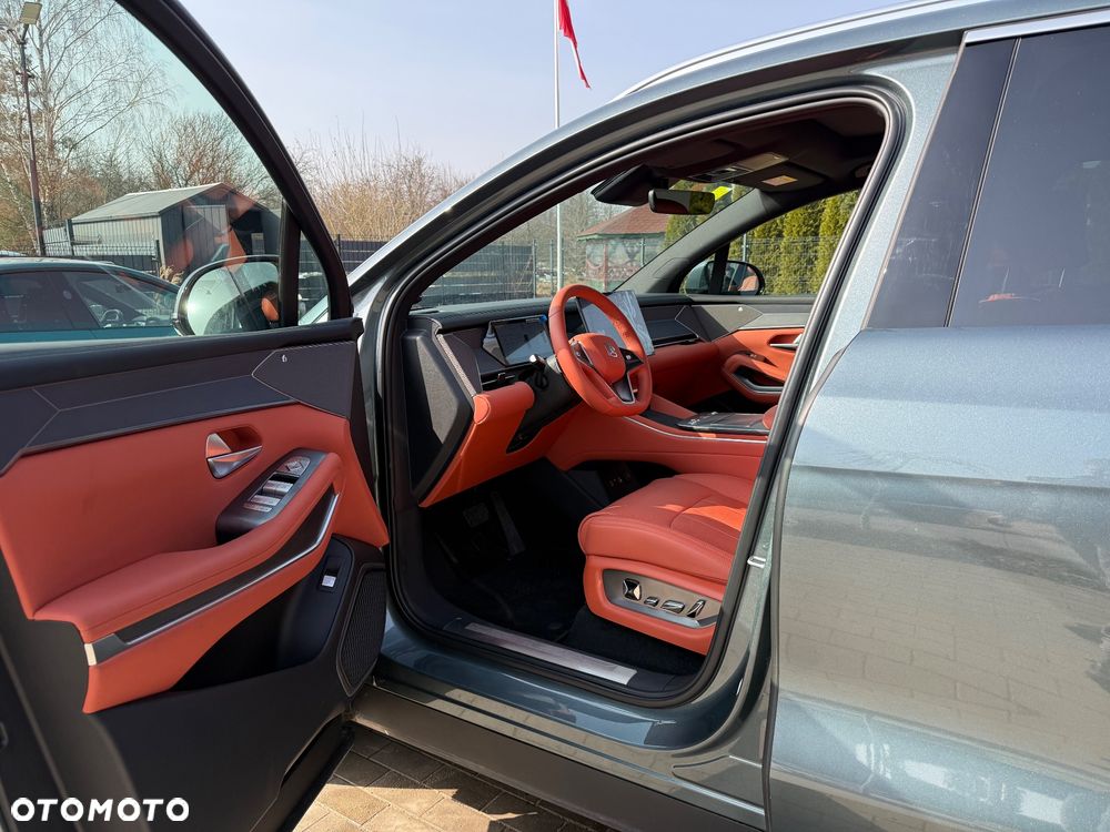 BYD Tang L - 11