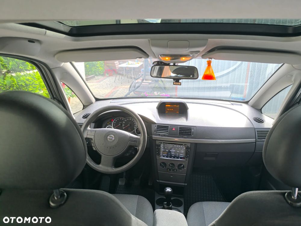 Opel Meriva - 8