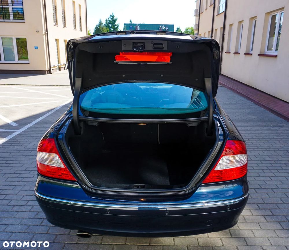 Mercedes-Benz CLK - 21